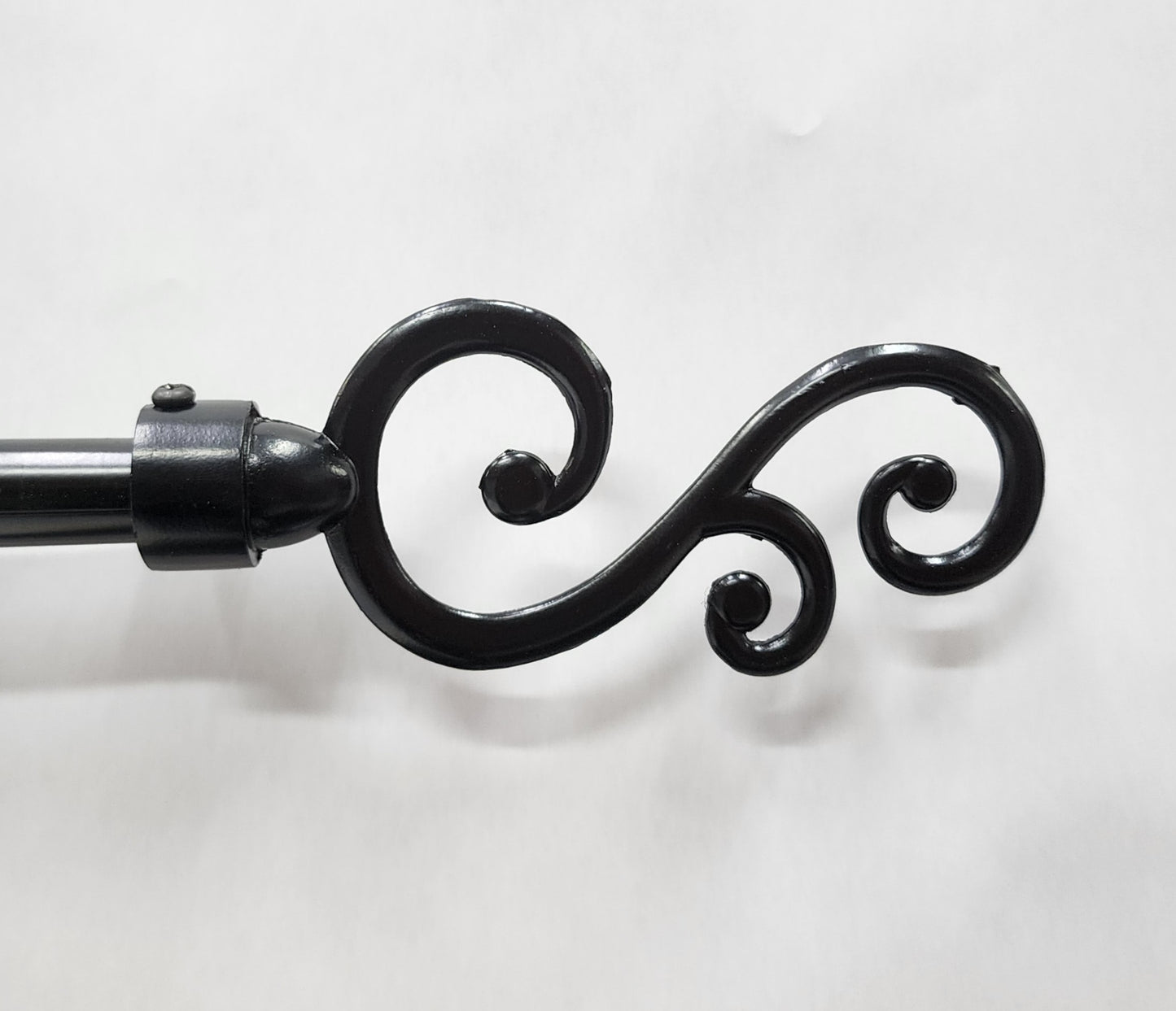 Bella Curtain Rod