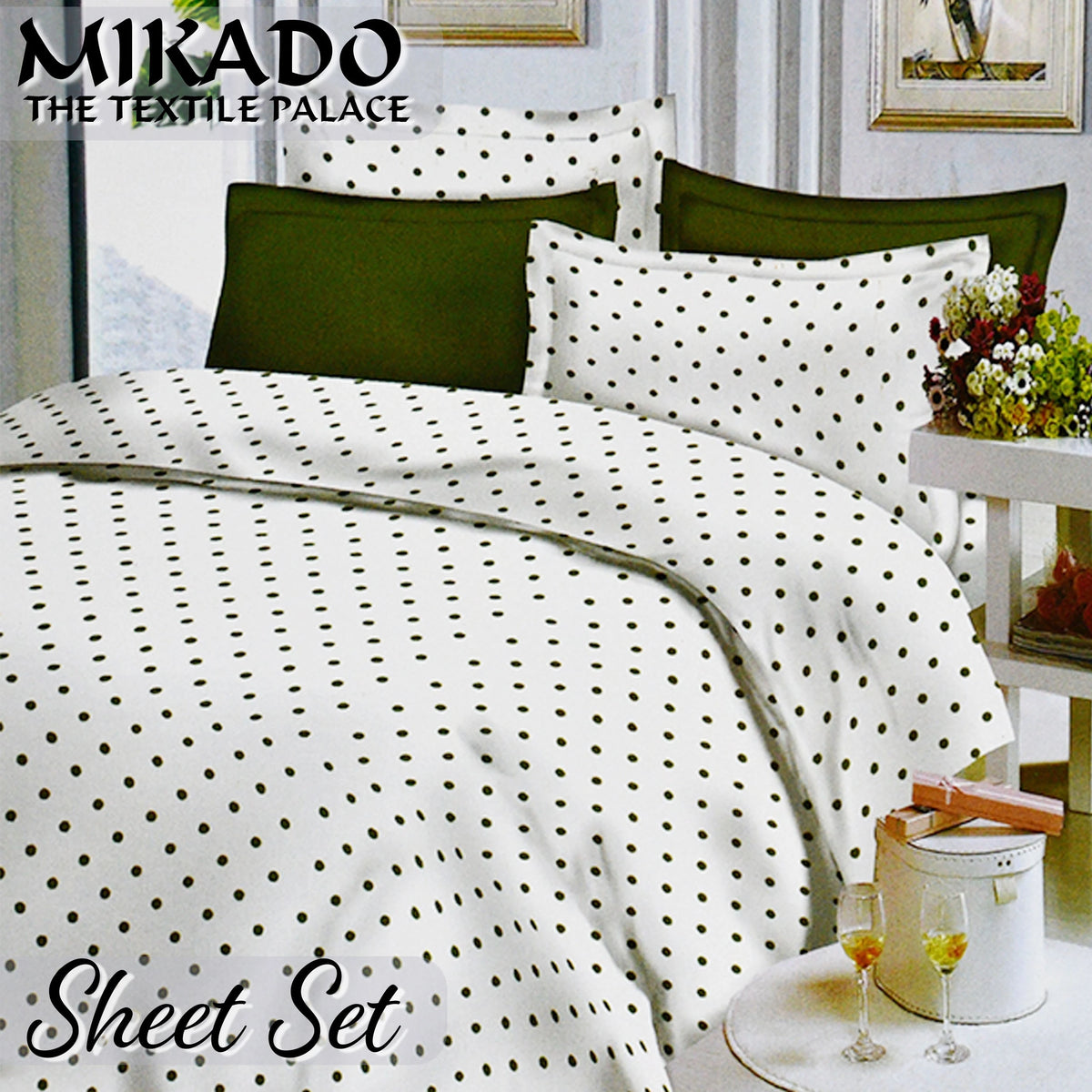 Bed/Blanket/Pillow  |  Cama/Manta/Almohada