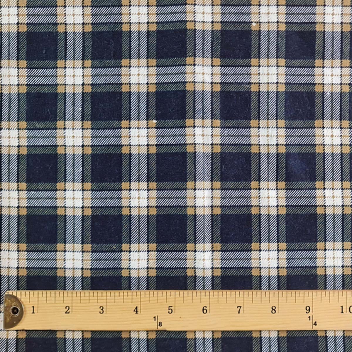 Flannel | Plaid / Prints