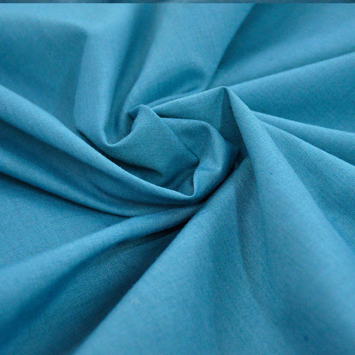 Dacron | 45" | Solid Colors
