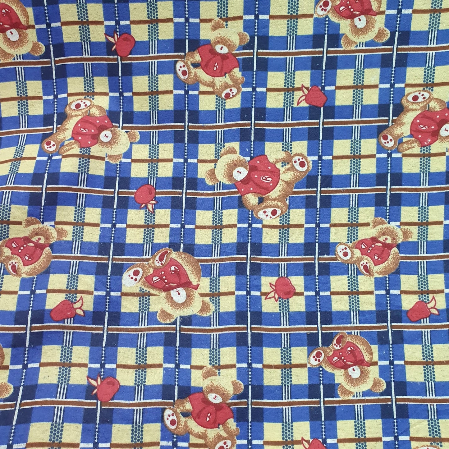 Flannel | Plaid / Prints