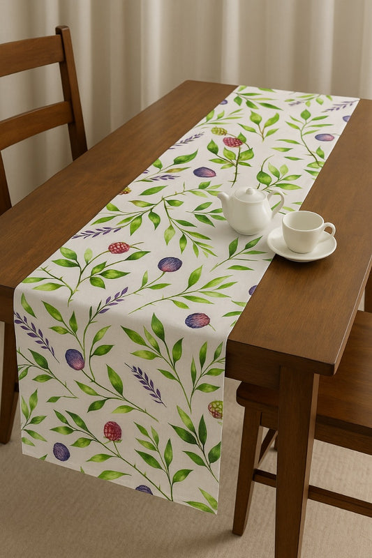 Amelia Table Runner