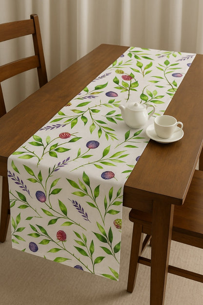 Amelia Table Runner
