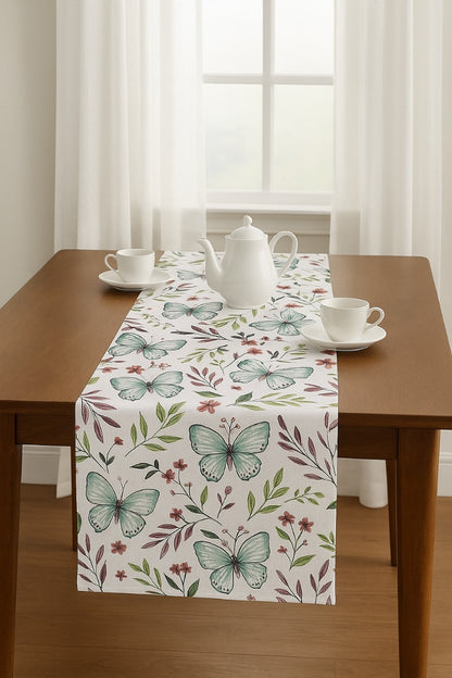 Amelia Table Runner