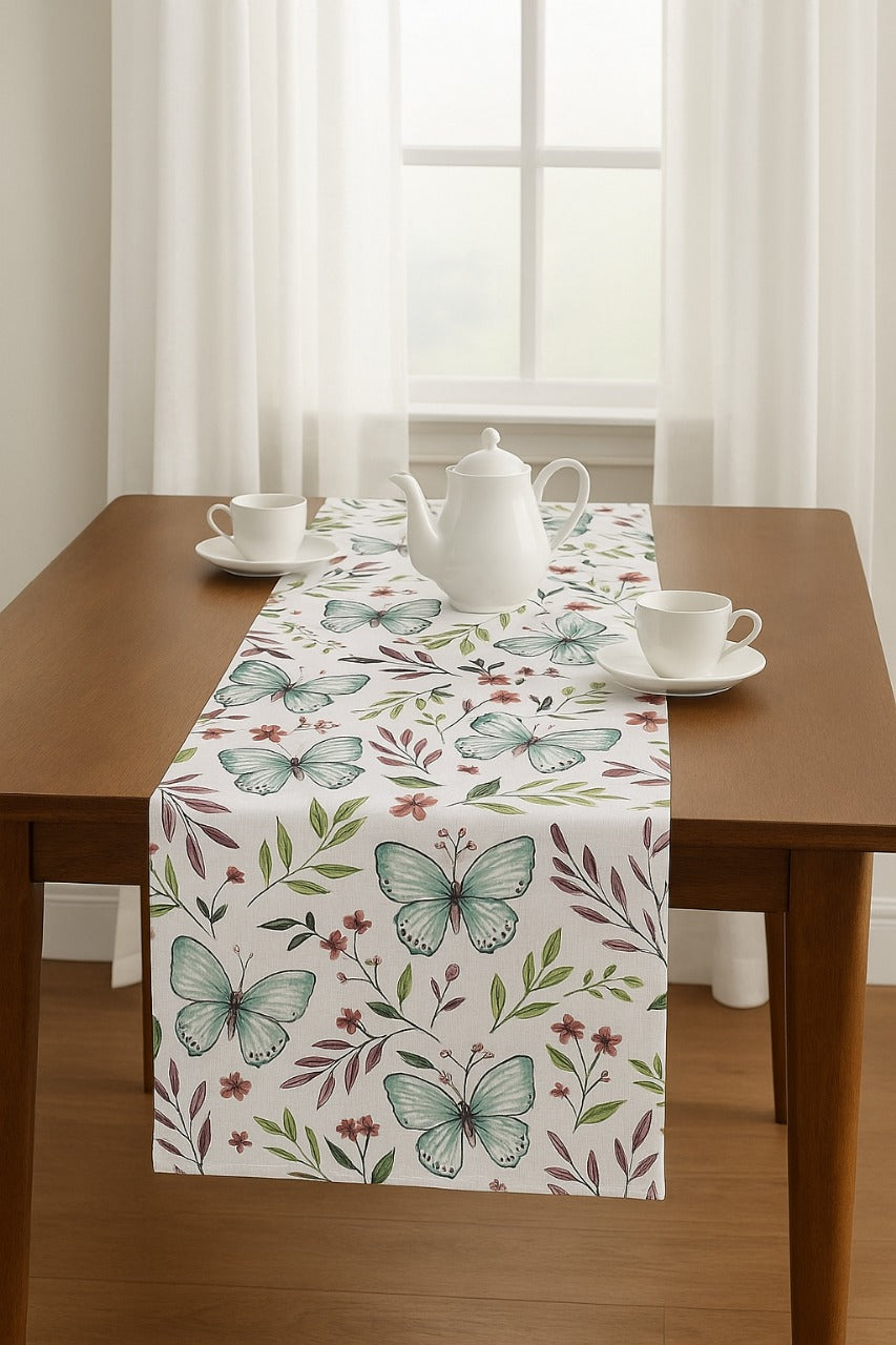 Amelia Table Runner