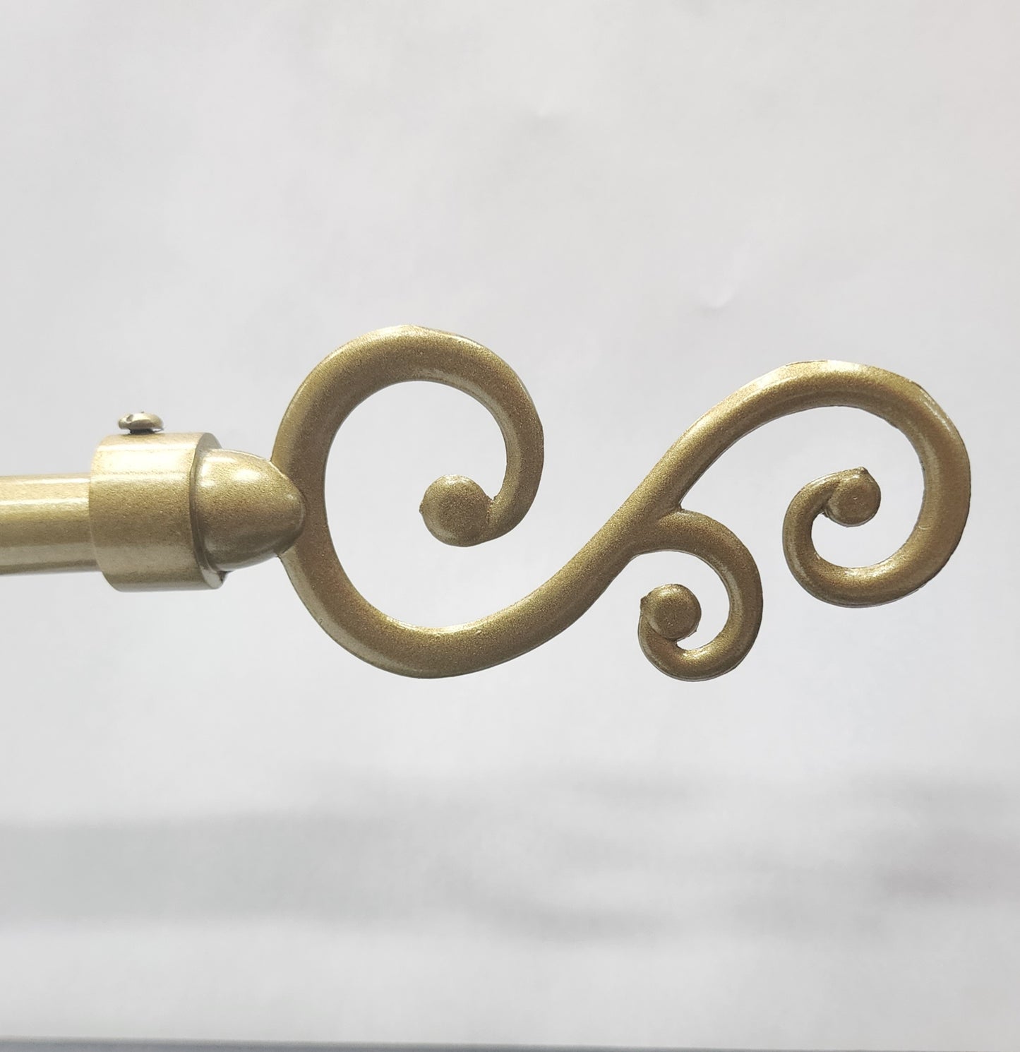 Bella Curtain Rod